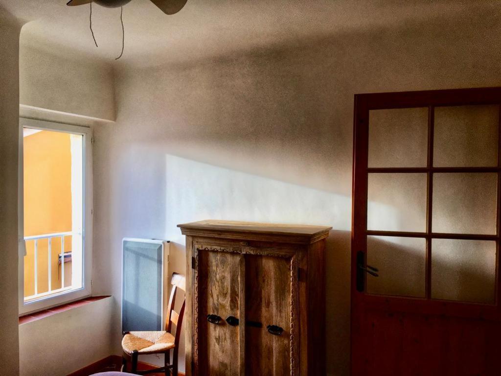 La Maison De Lily, Cosy Dans Le Vieux-Hyeres, Parking Gratuit Kültér fotó
